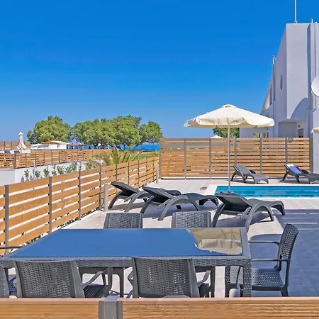Blue Oyster * Platanes (Rethymno)